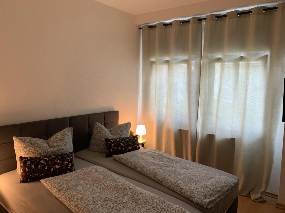 Apartment Napoleon, Naehe Zentrum, 2 Schlafzimmer, Grosser Balkon, Free Wifi ,Parken Jena Exterior foto