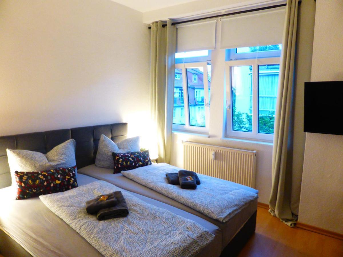 Apartment Napoleon, Naehe Zentrum, 2 Schlafzimmer, Grosser Balkon, Free Wifi ,Parken Jena Exterior foto