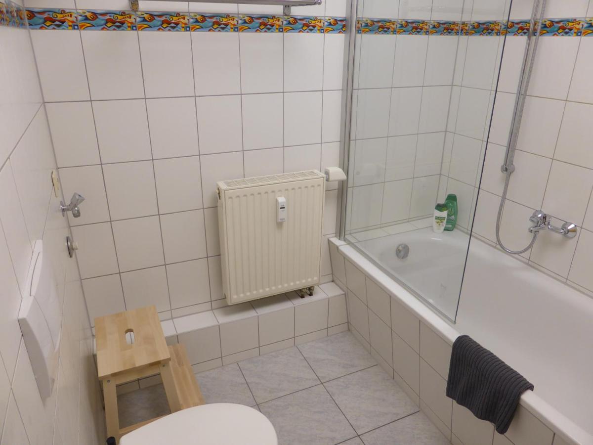 Apartment Napoleon, Naehe Zentrum, 2 Schlafzimmer, Grosser Balkon, Free Wifi ,Parken Jena Exterior foto