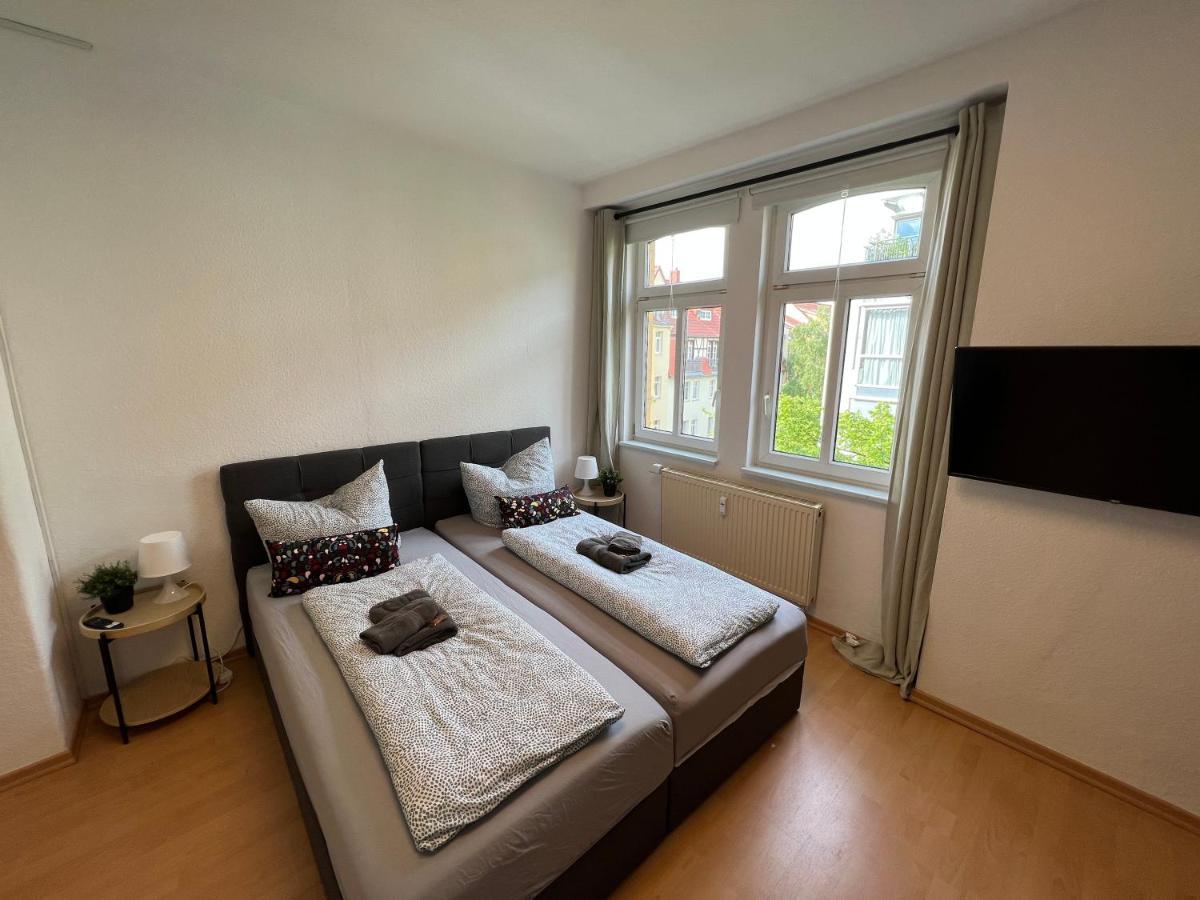 Apartment Napoleon, Naehe Zentrum, 2 Schlafzimmer, Grosser Balkon, Free Wifi ,Parken Jena Exterior foto