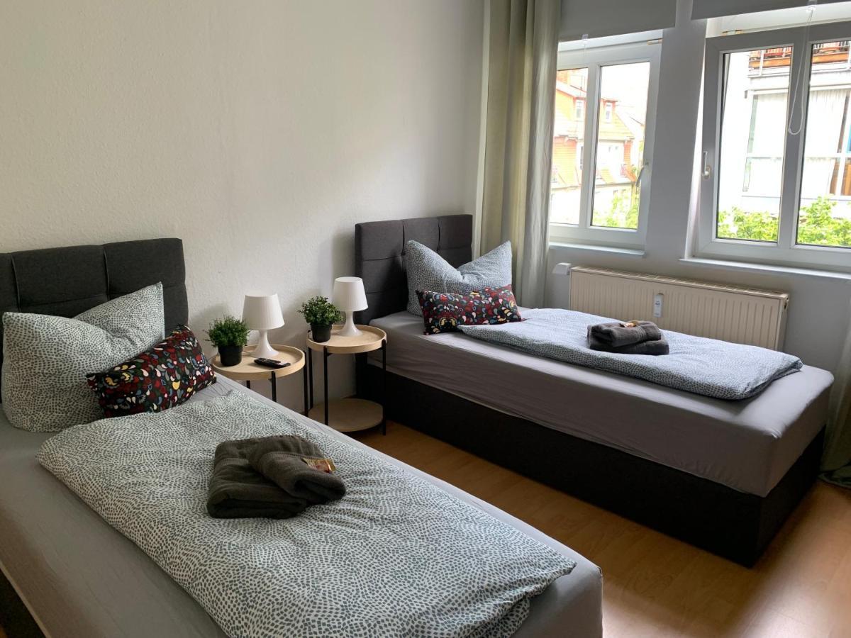 Apartment Napoleon, Naehe Zentrum, 2 Schlafzimmer, Grosser Balkon, Free Wifi ,Parken Jena Exterior foto