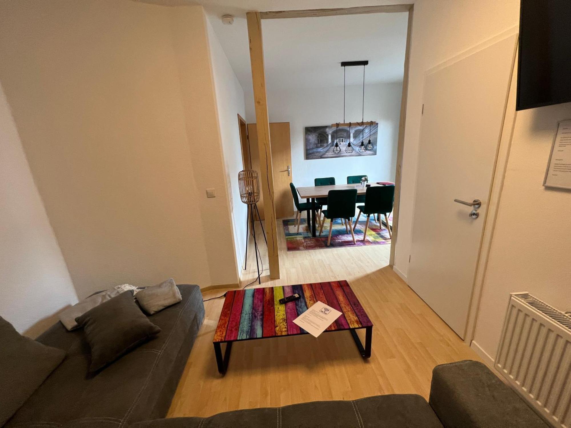 Apartment Napoleon, Naehe Zentrum, 2 Schlafzimmer, Grosser Balkon, Free Wifi ,Parken Jena Exterior foto