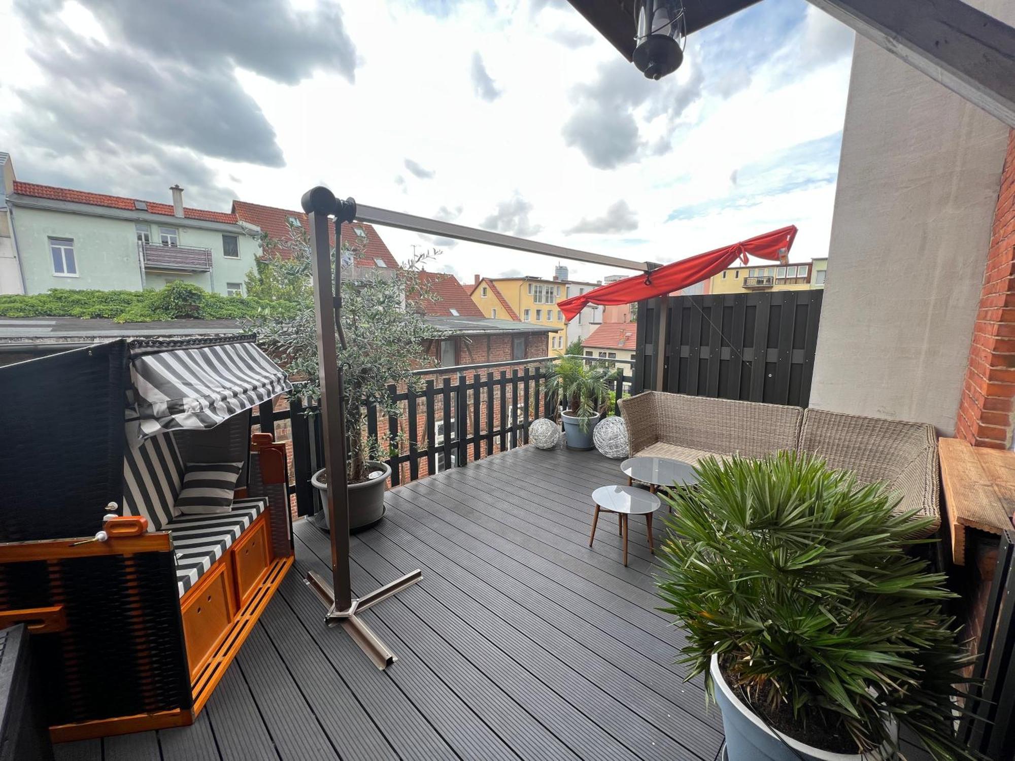 Apartment Napoleon, Naehe Zentrum, 2 Schlafzimmer, Grosser Balkon, Free Wifi ,Parken Jena Exterior foto